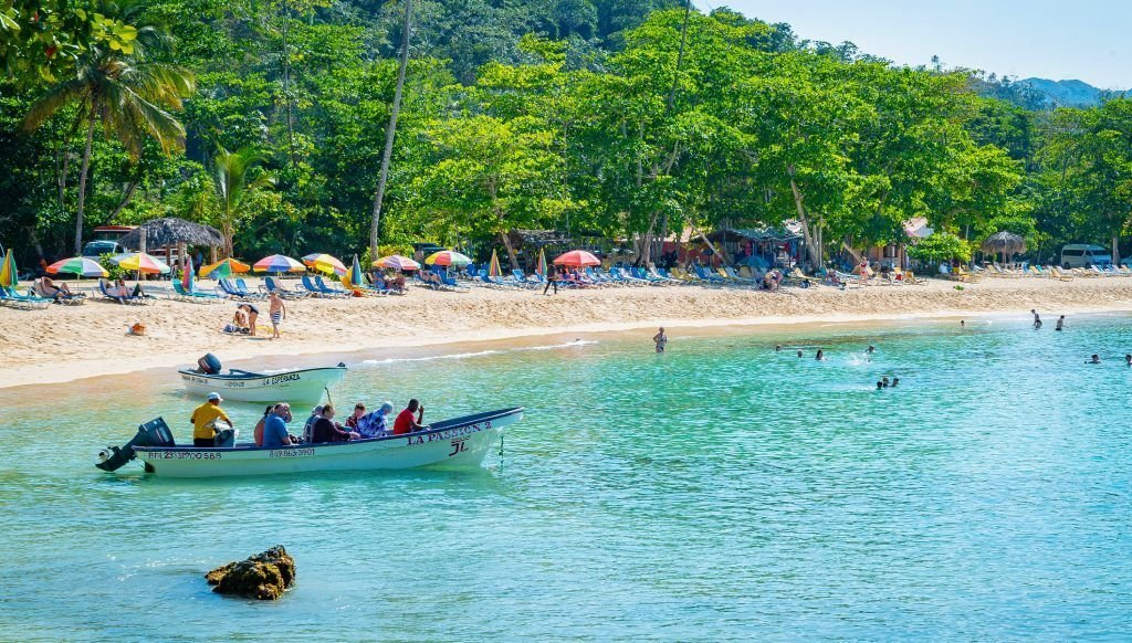 excursion-samana-beach.jpg