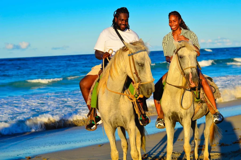 punta-cana-horseback-riding-tour-with-sunset-at-macao-beach-4572568.webp